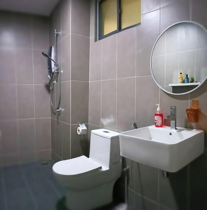 Greenfield Residence Sunway 2-5 Pax By Convivial Staycation B08 Petaling Jaya Exterior foto